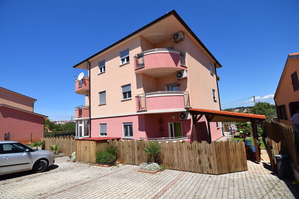 Apartmebt Illa * Pula