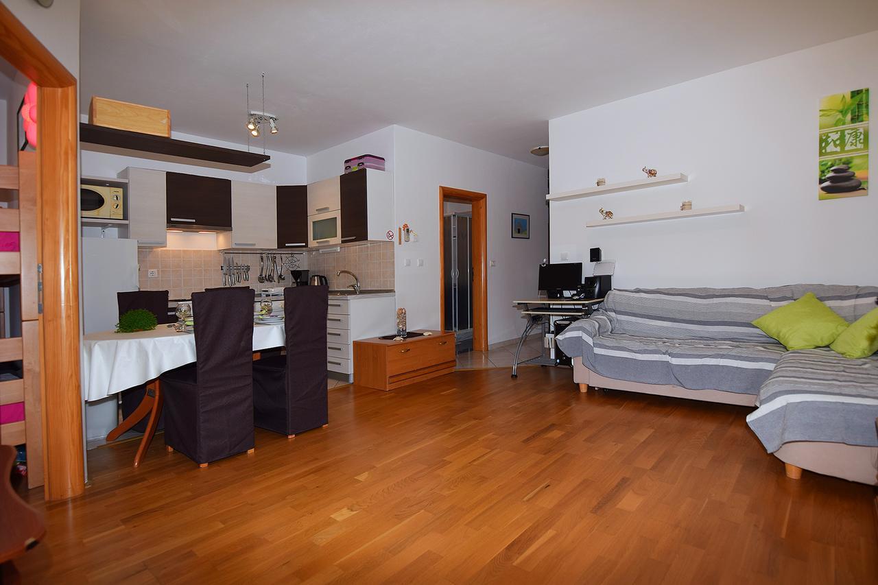 Apartmebt Illa